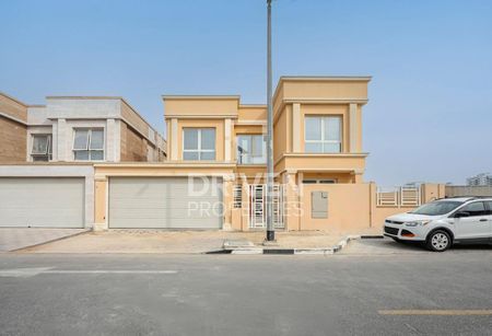 Dedicated Service Rooms | Premium Finishes - Photo 3