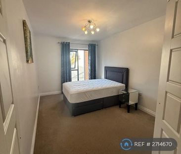 2 bedroom flat to rent - Photo 4