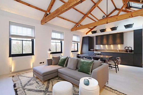 2 bedroom flat to rent - Photo 1