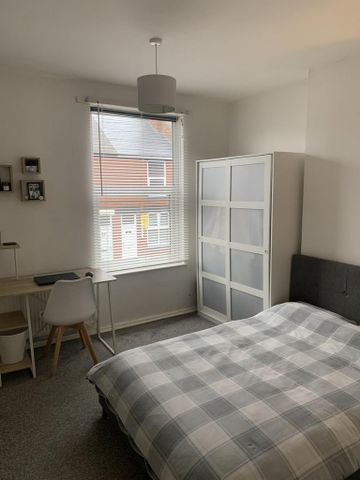 2 bedroom house to rent - Photo 3