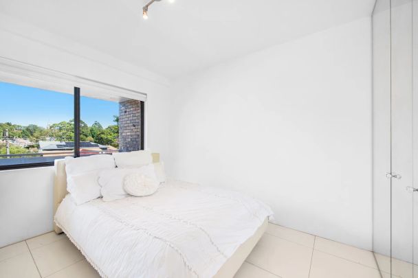 12/13-21 Armstrong Street, Cammeray. - Photo 1