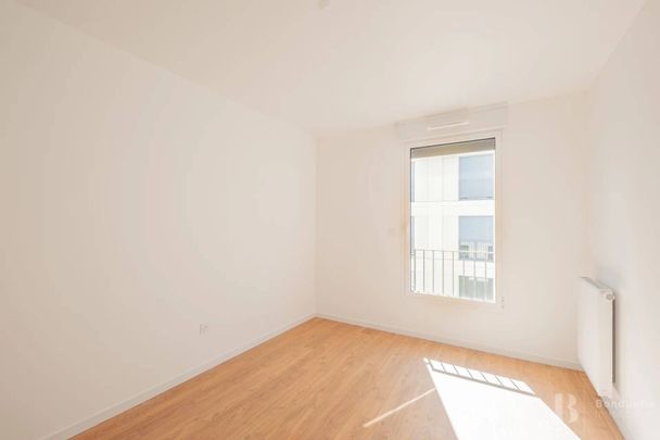 Rental Apartment Bordeaux Saint-Jean - Photo 1