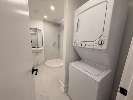 For Lease - 2129 Glenfield Road Unit# Bsmt, Oakville, Ontario - Photo 2