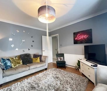 Kingsway, Woking, Surrey, GU21 - Photo 1