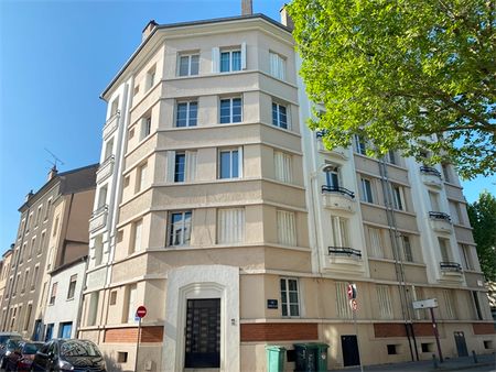 Location Appartement 2 pièces 41m² - Photo 3