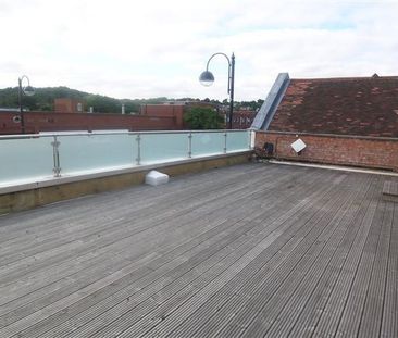 2 bedroom flat to rent - Photo 3