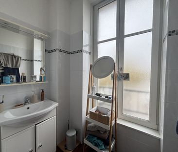 Location Appartement 3 pièces 56m² POITIERS 86000 - Photo 5