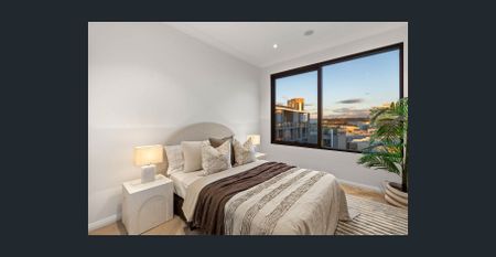 Luxury, Space & Style – Brand New Subiaco Retreat with Kings Park Views - Photo 4