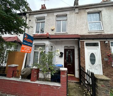 4 Bed Terraced House, Raynham Avenue, N18 - Photo 3