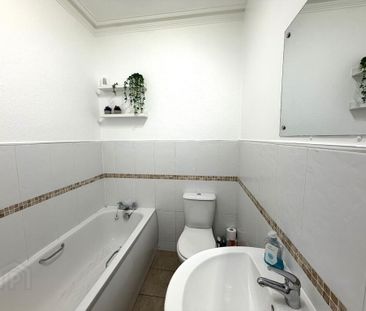Apt 4, 1 Sandown Park, Belfast, BT5 6JP - Photo 1