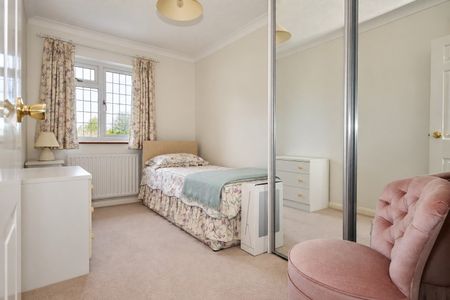 Ash, Aldershot - Photo 3