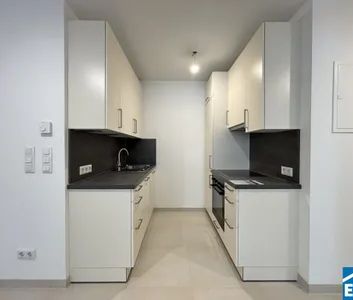 Lichtdurchflutete 2-Zimmer-Wohnung nahe U1 "Troststraße" - Photo 2
