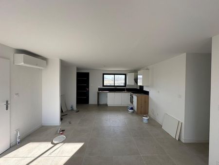 location Maison MA DE 92m² À ST JULIEN SUR GARONNE - Photo 5