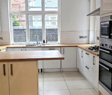 2 bedroom ground floor flat to rent - Photo 5