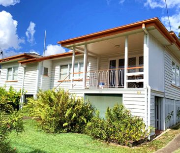 161 Ness Rd, Salisbury QLD 4107 - House For Rent | Domain - Photo 5