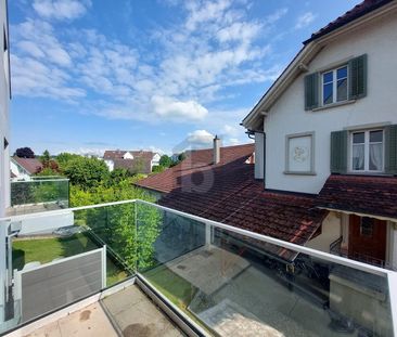 MIT BALKON UND MODERNER AUSSTATTUNG - Foto 3