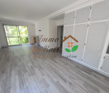 Location Appartement 3 pièces 82m² LE PEAGE DE ROUSSILLON 38550 - Photo 1