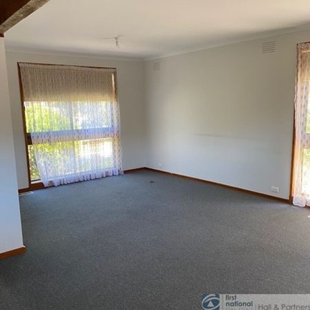 1 / 3 Rogers Street, Dandenong - Photo 3