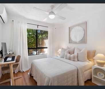 8/61 North Street Southport - Photo 4