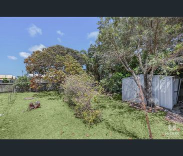 89 Queens Beach Esplanade, Bowen, Qld 4805 - Photo 6