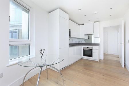 2 bedroom flat to rent - Photo 5
