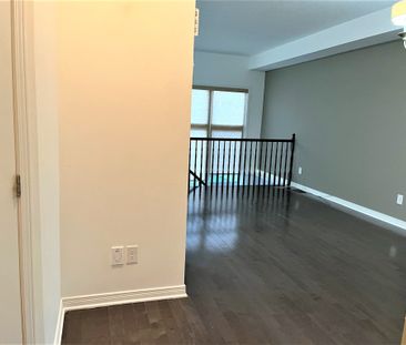 For Lease - 39 DUNDALK Private, Barrhaven, Ontario - Photo 1