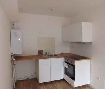 Location Appartement 2 pièces 38m² LENS 62300 - Photo 2