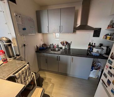 Location Appartement 2 pièces 38m² - Photo 2