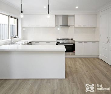 Brand new Metricon home - Photo 2