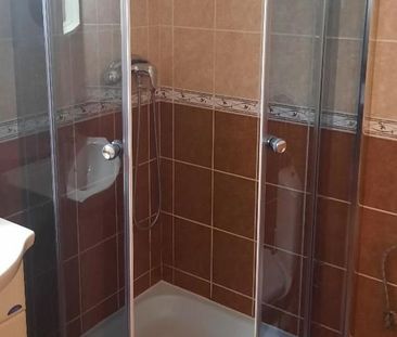Zariadený menší 1-izb. byt, 28 m², kompletná rekonštrukcia, interne... - Photo 2