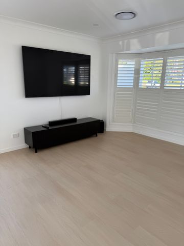 Daisy Hill - Photo 2