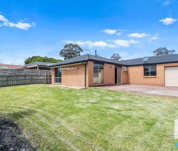 Renovated 3-Bedroom Family Home - Photo 1