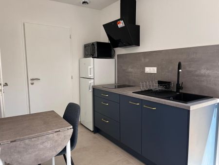 Location Maison 2 pièces 32m² NIORT 79000 - Photo 5