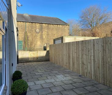 3 bedroom end of terrace house to rent - Photo 6