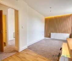 1 BEDROOM Apartment - Ground Floor - Photo 4