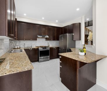 For Lease - 9 Baby Pointe Trail, Brampton, Ontario - Photo 5