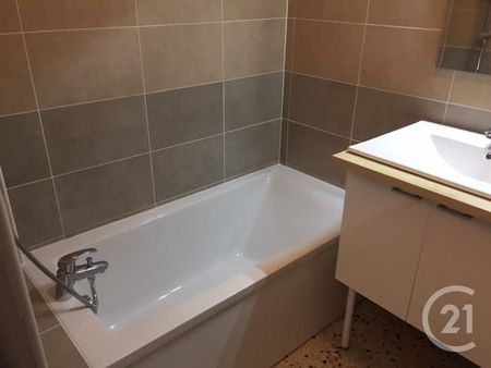 Location Appartement 2 pièces 62m² MONTPELLIER 34070 - Photo 3