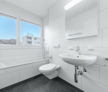 Geräumige 4.5-Zimmer-Attikawohnung auf dem Land - Photo 4