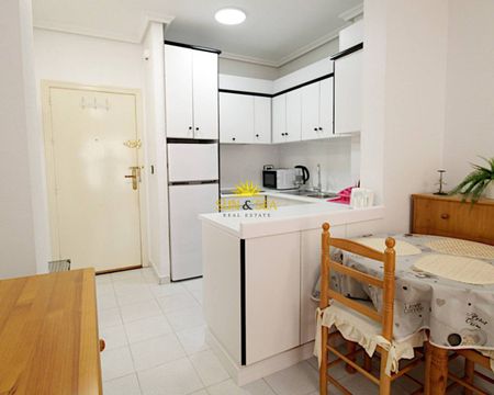 ONE-BEDROOM APARTMENT – PLAYA DEL CURA, TORREVIEJA - Photo 5