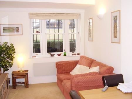 1 Bed Flat, Gloucester Street, SW1V - Photo 2