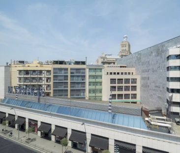 2-bedroom apartment for rent in El Raval, Barcelona. - Photo 4