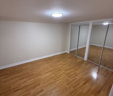 For Lease - 10 Fallingdale Crescent, Toronto, Ontario - Photo 2