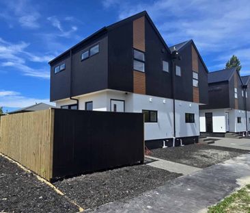 57 Dampier Street, Woolston - Photo 1