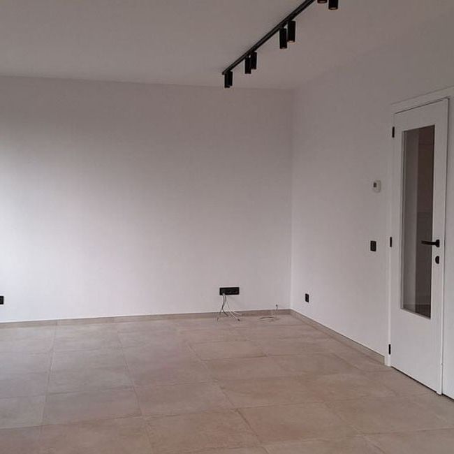 Appartement te huur in Hasselt voor € 1.400 met 4 slaapkamers - Photo 1