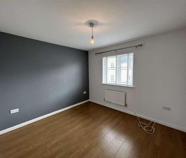 Rhodfa'r Celyn, Parc Derwen, Coity, Bridgend, CF35 - Photo 2