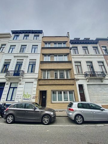 À louer à Ixelles : appartement de type studio rez-de chaussée avec LINK IMMO - Photo 4