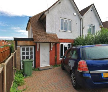 Raymond Crescent, Guildford - Photo 3