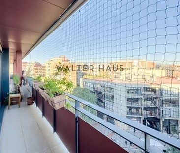 Barcelona, Barcelona - Photo 1