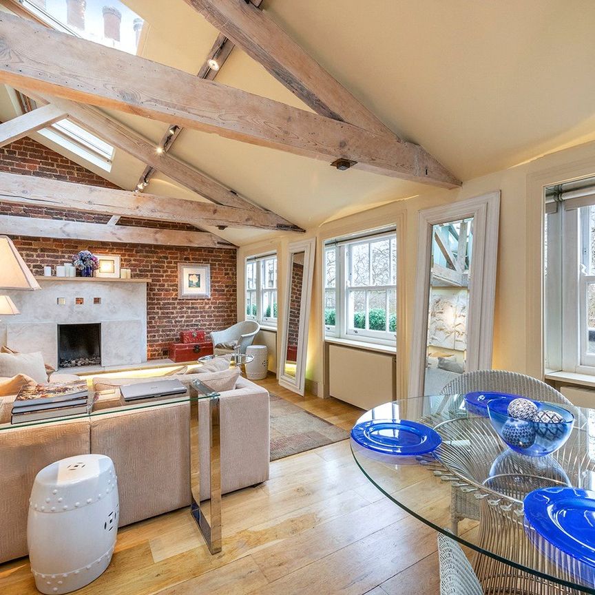 Hyde Park Square, Notting HIll, W2, London - Photo 1