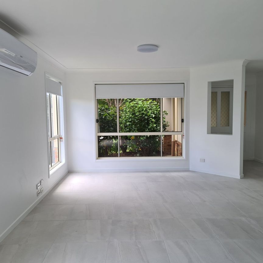 Spacious Three Bedroom Family Friendly Home Located in Mudgeeraba - Photo 1